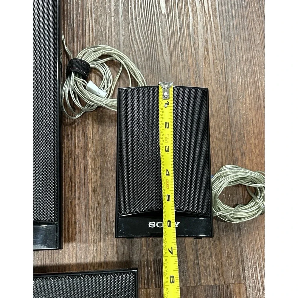Sony S-AIR Surround Amplifier TA-SA100WR 2 Sur,‎ 1 Centre, 1 Front Speakers 5pcs